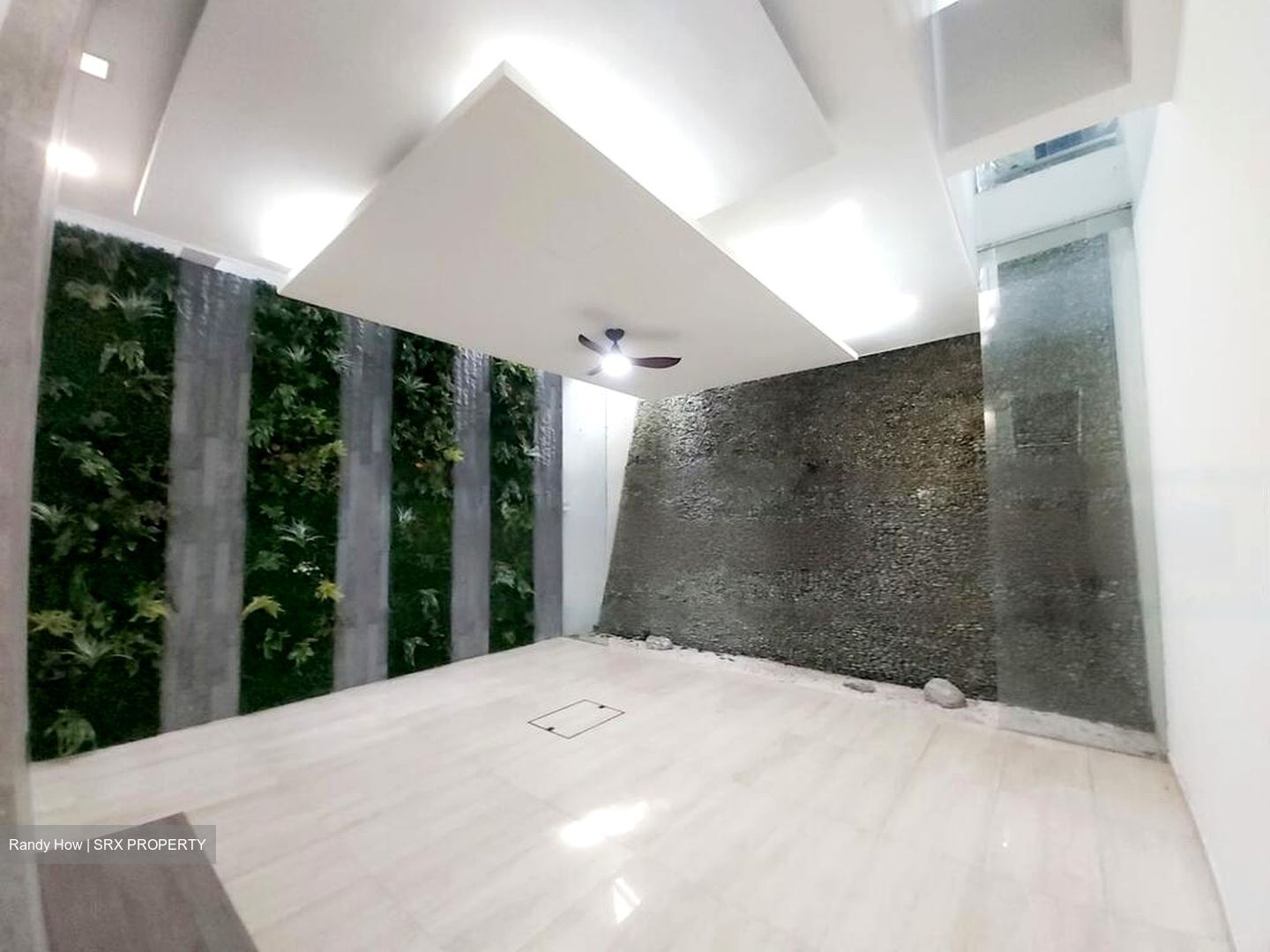 Orchard Road (D9), Terrace #480318351